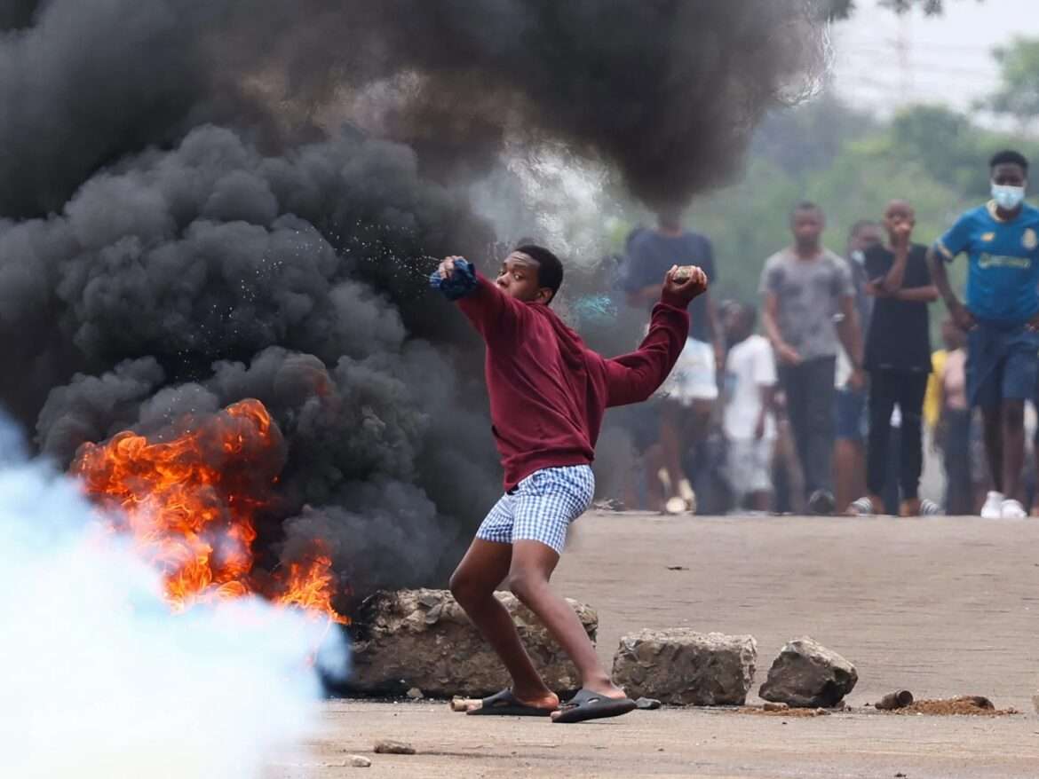 Campi di battaglia urbani: l’Africa delle grandi rivolte